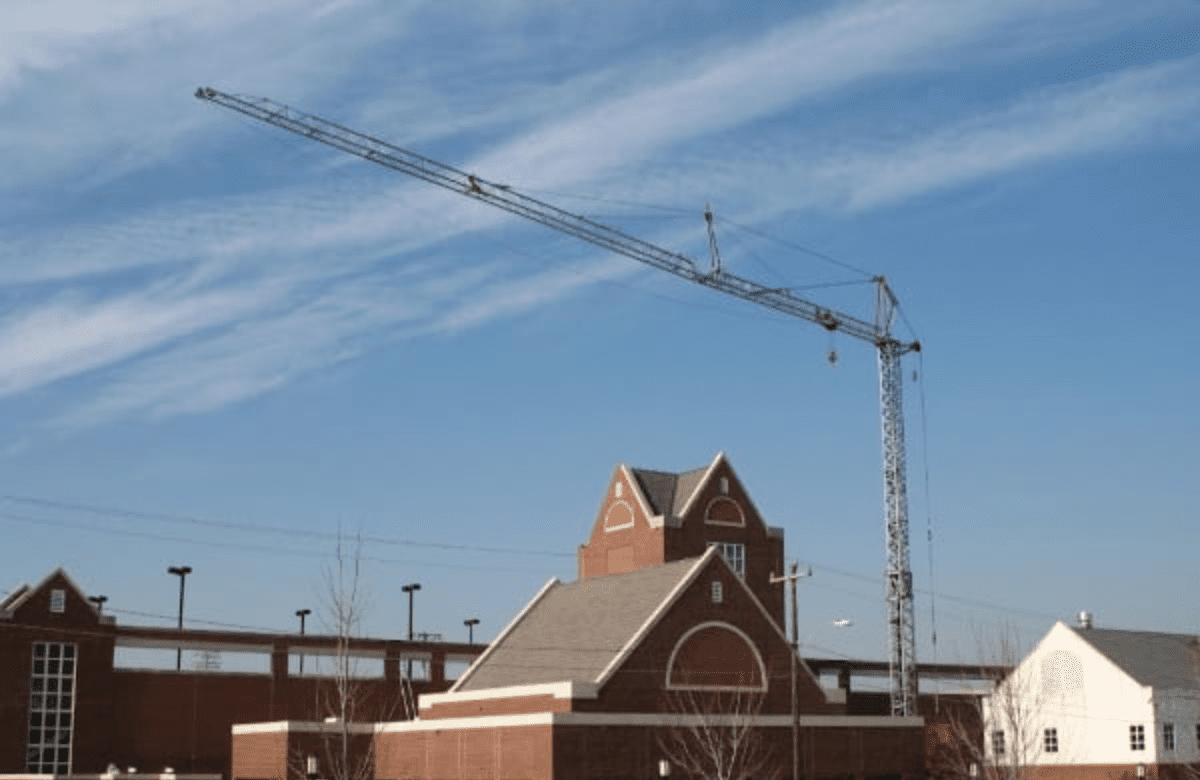 Front view of a 2007 Koenig K45T self-erecting crane for sale.